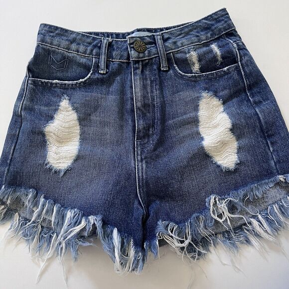 Show Me Your Mumu Wyoming High Waisted Cutoff Shorts Surf Wash Women's Size 24 - Picture 2 of 6